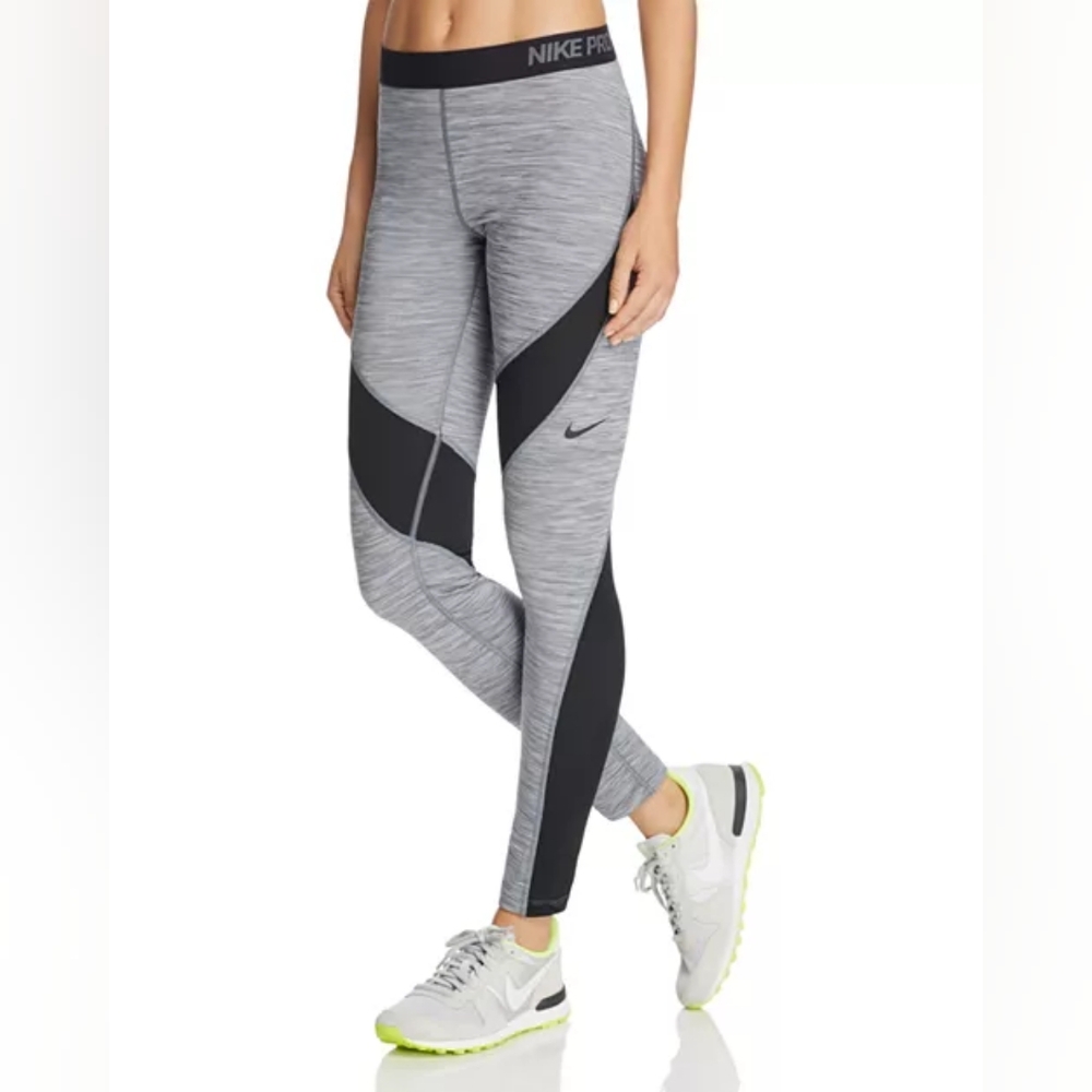 NIKE Pro Womens Gray Black Hyperwarm Training Tights Leggings Womens Size Medium - Picture 10 of 10